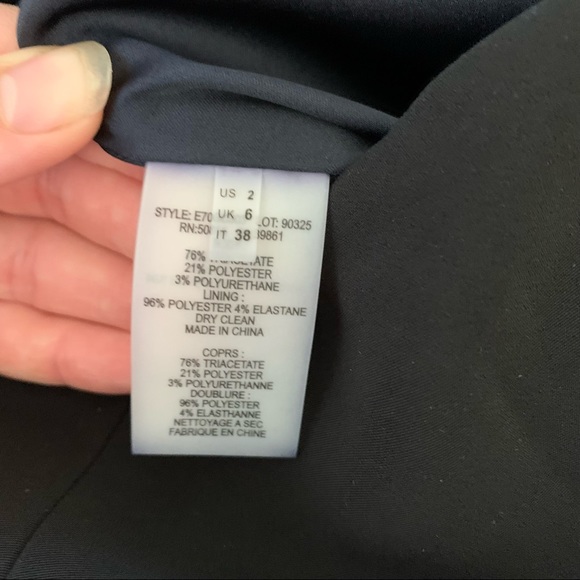 Elie Tahari pleated black pencil skirt - Picture 6 of 6